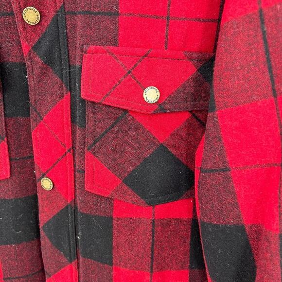Pendleton Mount Hood Flannel Jacket Buffalo Plaid Wool Quilted Red Black XL - Picture 4 of 10